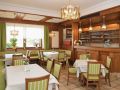 restaurant 09